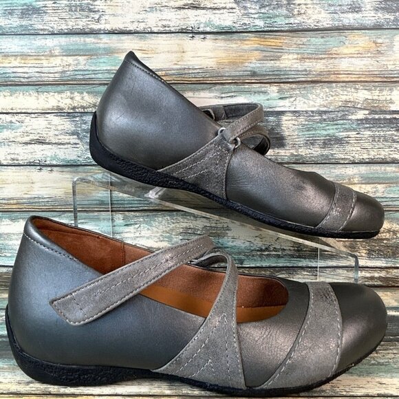 Ziera Shoes Shoes - Ziera Mary Janes Womens Size 9/39.5 Gray Leather Adjustable Strap Wedge Shoes